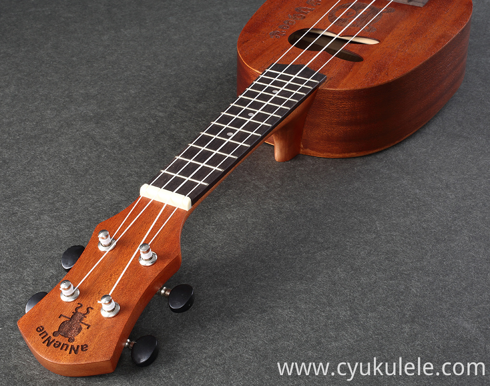 ukulele35 ukulele35